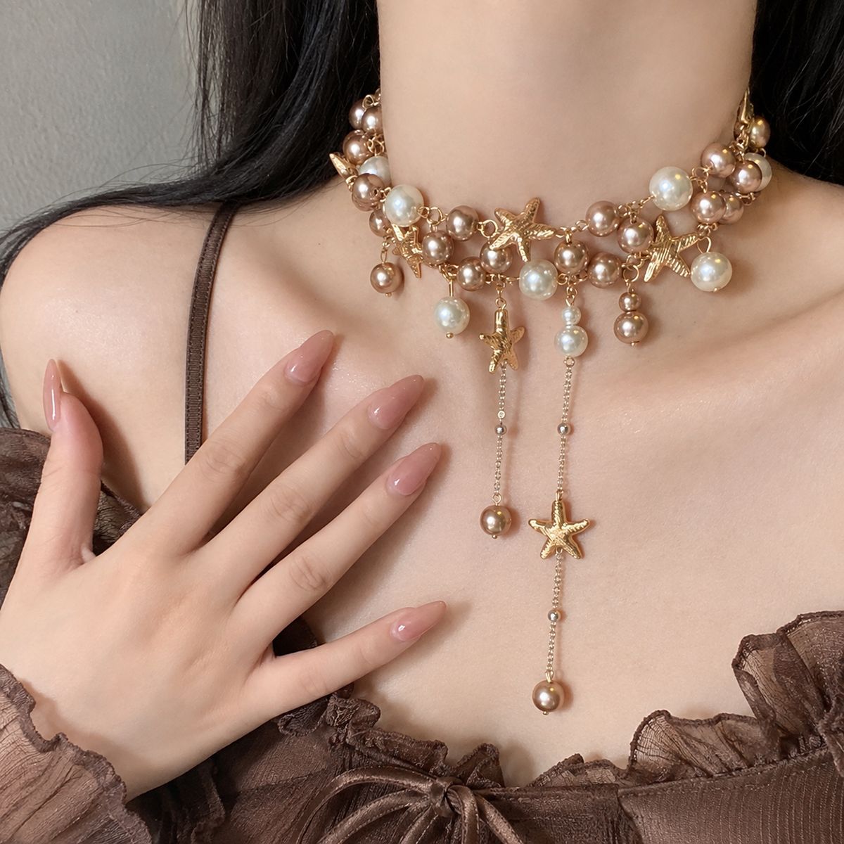 Vintage Vibes Fashion - Vintage ZeeSter Parelketting: Meerlaagse, kleurgebloemde franjesketting—een